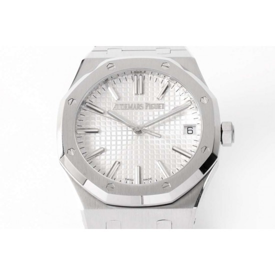 AUDEMARS  PIGUET Royal  Oak（50th Anniversary） 41mm  AU0310