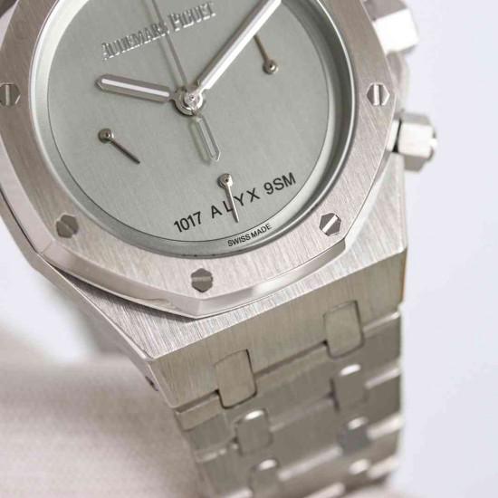 AUDEMARS    PIGUET Royal Oak AU0405