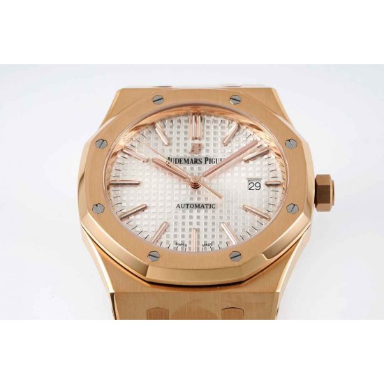 AUDEMARS     PIGUET Royal Oak 41mm AU0425