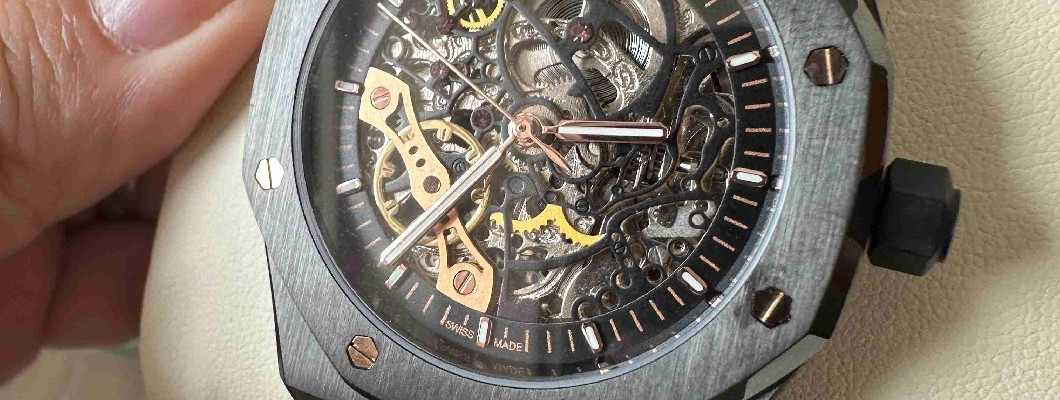 A royal oak 41 black skeleton AU0501