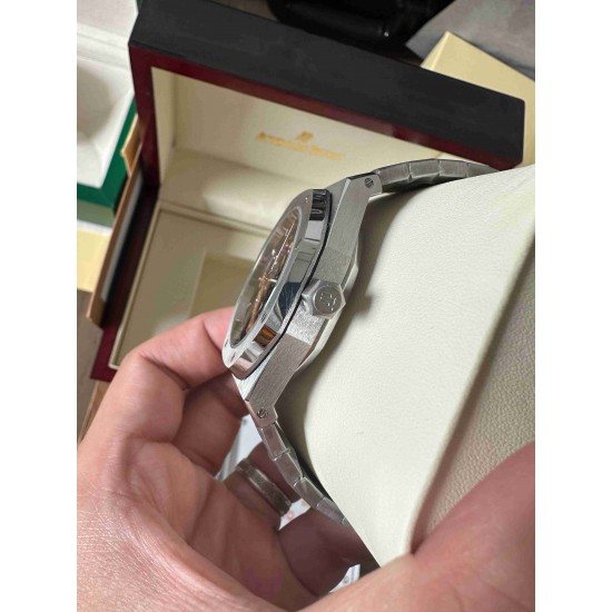 AUDEMARS     PIGUET A Royal Oak 41 AU0502