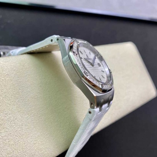 AUDEMARS PIGUET Royal Oak 33mm AU0504 AUDEMARS PIGUET Royal Oak 33mm AU0504
