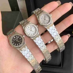 AUDEMARS     PIGUET Royal Oak MINI 23mm AU0529
