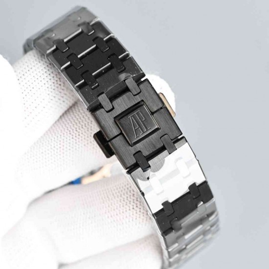 AUDEMARS     PIGUET Royal Oak 41mm AU0540