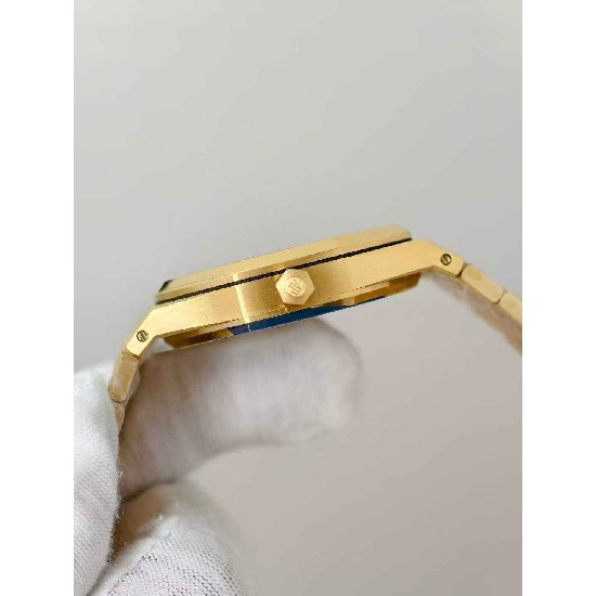 AUDEMARS PIGUET Royal Oak 41mm AU0552 AUDEMARS PIGUET Royal Oak 41mm AU0552
