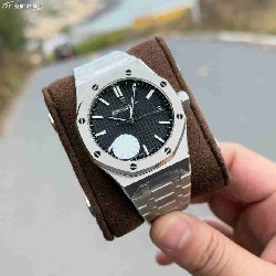 AUDEMARS   PIGUET Royal Oak 41mm AU0553