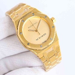 AUDEMARS     PIGUET Royal Oak 37mm AU0554