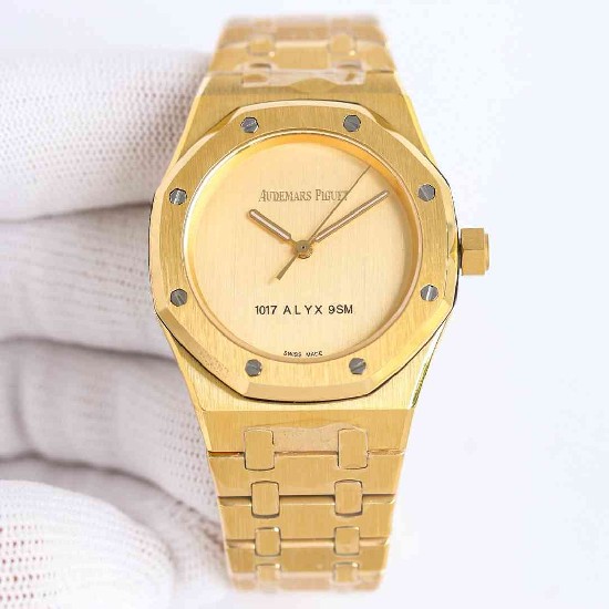 AUDEMARS PIGUET Royal Oak 37mm AU0554 AUDEMARS PIGUET Royal Oak 37mm AU0554