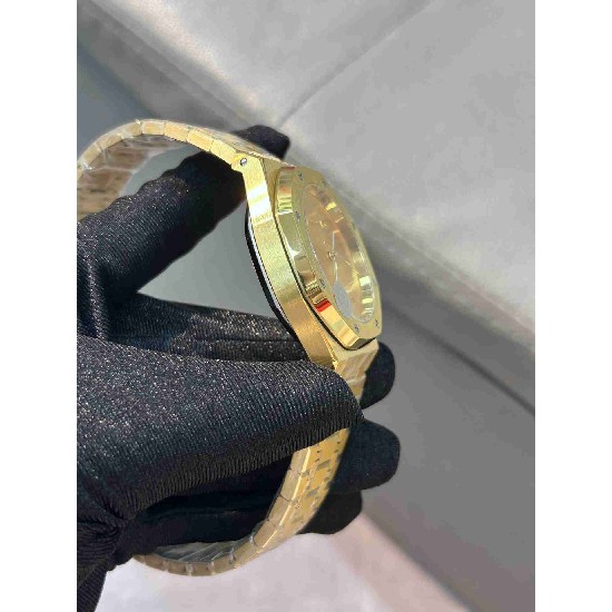 AUDEMARS PIGUET A Royal Oak 41 AU0555 AUDEMARS PIGUET A Royal Oak 41 AU0555