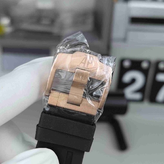 AUDEMARS PIGUET Royal Oak Offshore AU0558 AUDEMARS PIGUET Royal Oak Offshore AU0558