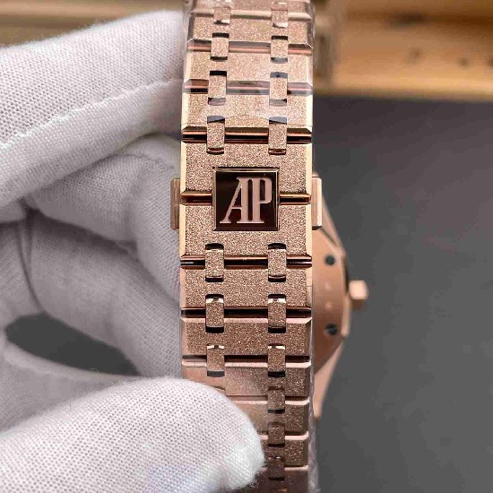 AUDEMARS PIGUET Royal Oak 41mm AU0561 AUDEMARS PIGUET Royal Oak 41mm AU0561