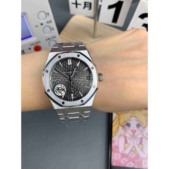 AUDEMARS     PIGUET Royal Oak 41mm AU0563 AUDEMARS     PIGUET Royal Oak 41mm AU0563