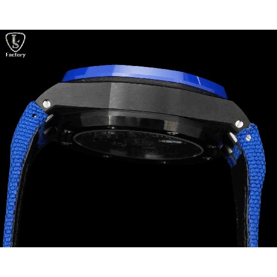 AUDEMARS     PIGUET Royal Oak Offshore AU0566 AUDEMARS     PIGUET Royal Oak Offshore AU0566