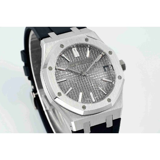 AUDEMARS     PIGUET Royal Oak 41mm AU0580
