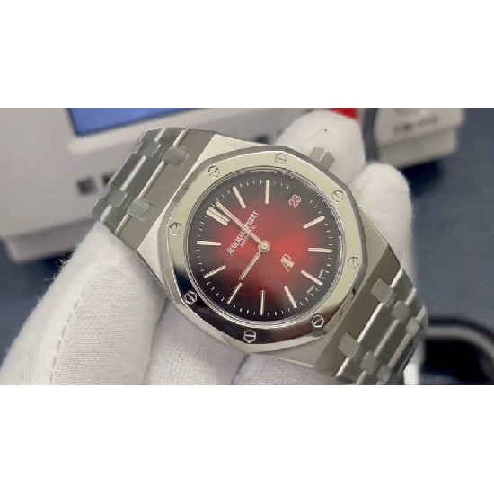 AUDEMARS     PIGUET Royal Oak 39mm AU0596