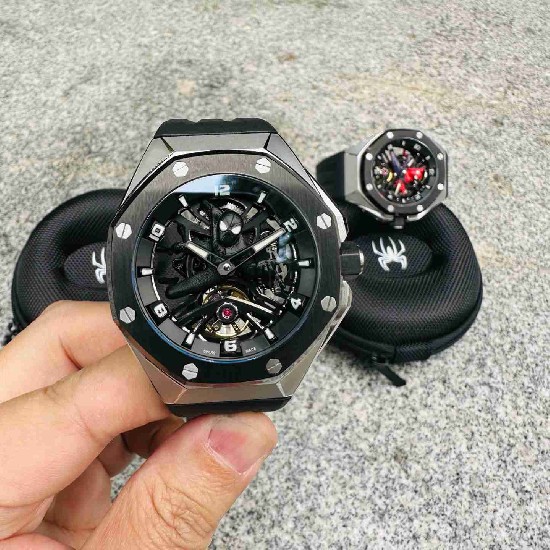 AUDEMARS     PIGUET Royal Oak 43mm AU0599