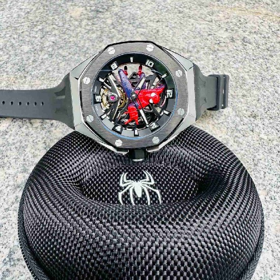 AUDEMARS     PIGUET Royal Oak 43mm AU0600