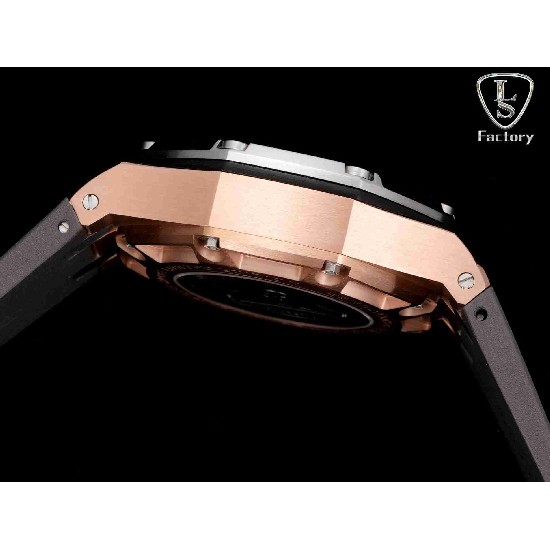 AUDEMARS     PIGUET Royal Oak Offshore AU0608