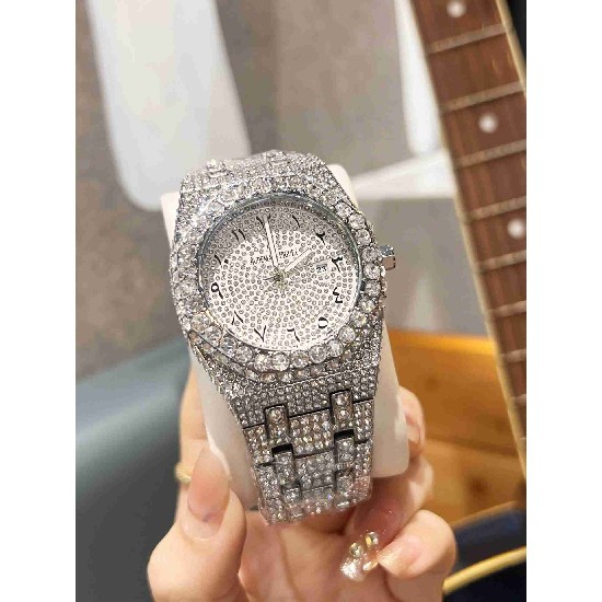 AUDEMARS PIGUET B  AU0613