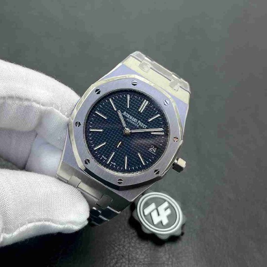 AUDEMARS     PIGUET Royal Oak 39mm AU0629