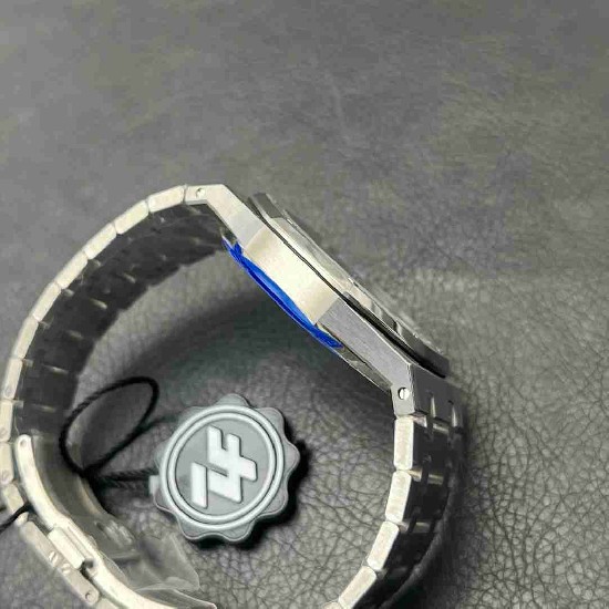 AUDEMARS     PIGUET Royal Oak 39mm AU0629