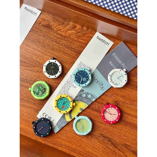 AP x SWATCH（Mechanical movement）