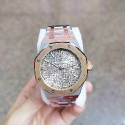 AUDEMARS     PIGUET A Royal Oak 41 AU0639 