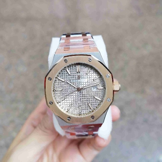 AUDEMARS     PIGUET A Royal Oak 41 AU0639 