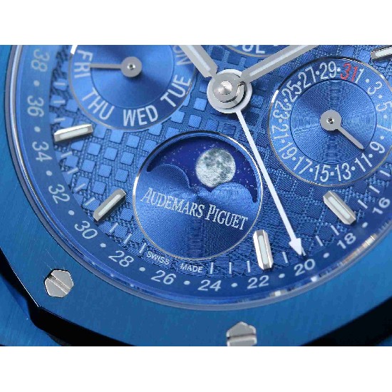 AUDEMARS    PIGUET Royal Oak 41mm AU0647 (1: 1 Quality) 