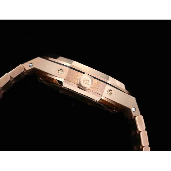 AUDEMARS    PIGUET Royal Oak 41mm AU0649 (1: 1 Quality) 
