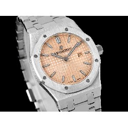 AUDEMARS  PIGUET Royal  Oak 33mm  AU0658