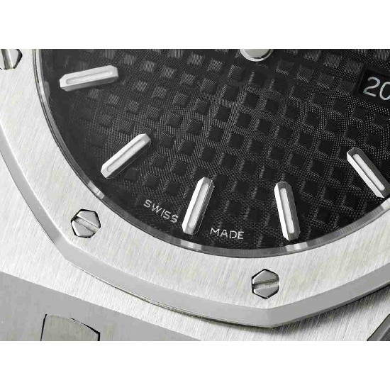 AUDEMARS  PIGUET Royal  Oak 33mm  AU0659
