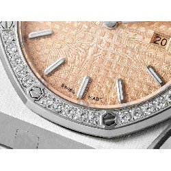 AUDEMARS  PIGUET Royal  Oak 33mm  AU0660
