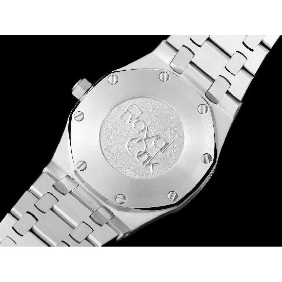 AUDEMARS  PIGUET Royal  Oak 33mm  AU0661