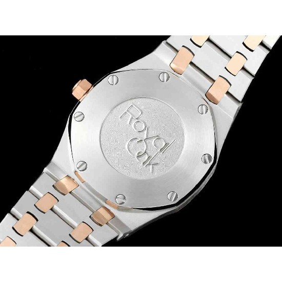 AUDEMARS  PIGUET Royal  Oak 33mm  AU0663
