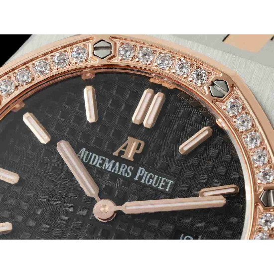 AUDEMARS  PIGUET Royal  Oak 33mm  AU0664