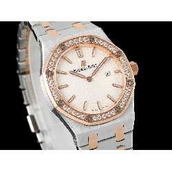 AUDEMARS  PIGUET Royal  Oak 33mm  AU0665
