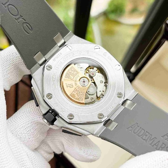 AUDEMARS    PIGUET A Royal Oak offshore 41 AU0673