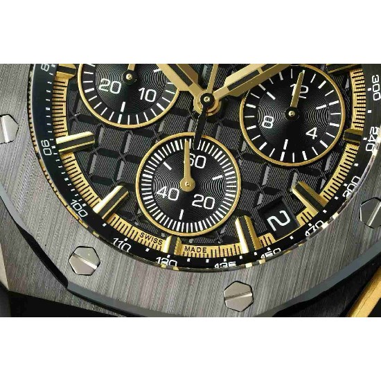 AUDEMARS     PIGUET Royal Oak Offshore AU0679