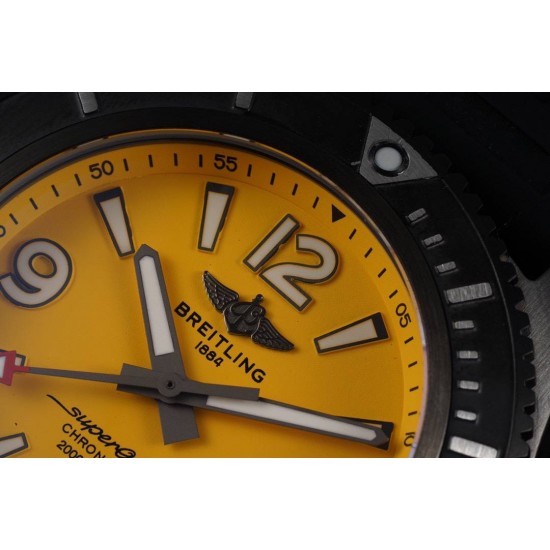 Breitling  BN0033