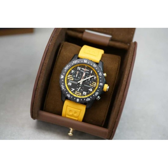 Breitling   BN0076