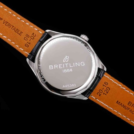 Breitling   BN0114