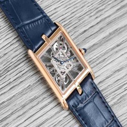 CARTIER   Tank  CA0233