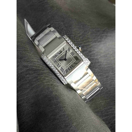 CARTIER    Tank(2023)  CA0313