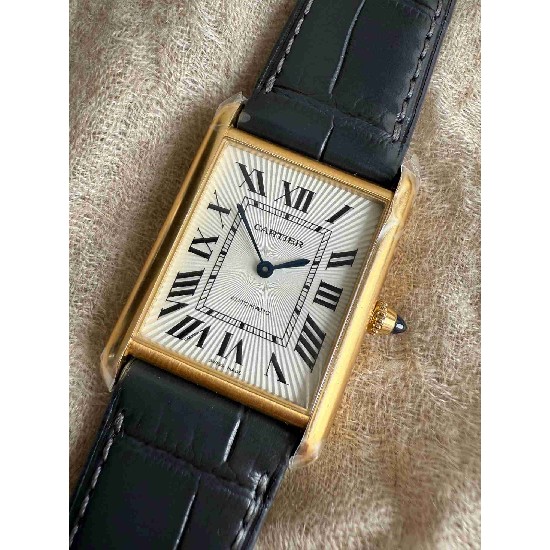 CARTIER     Tank(2025)  CA0575