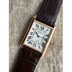 CARTIER     Tank(2025)  CA0576