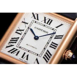 CARTIER     Tank(2025)  CA0577