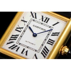 CARTIER     Tank(2025)  CA0581
