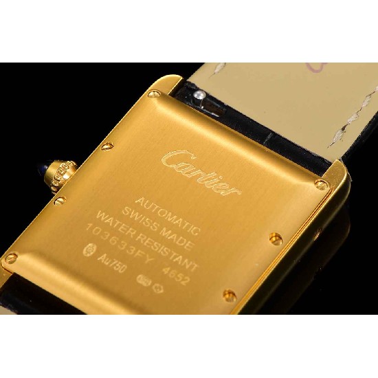 CARTIER     Tank(2025)  CA0582