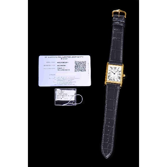 CARTIER     Tank(2025)  CA0582